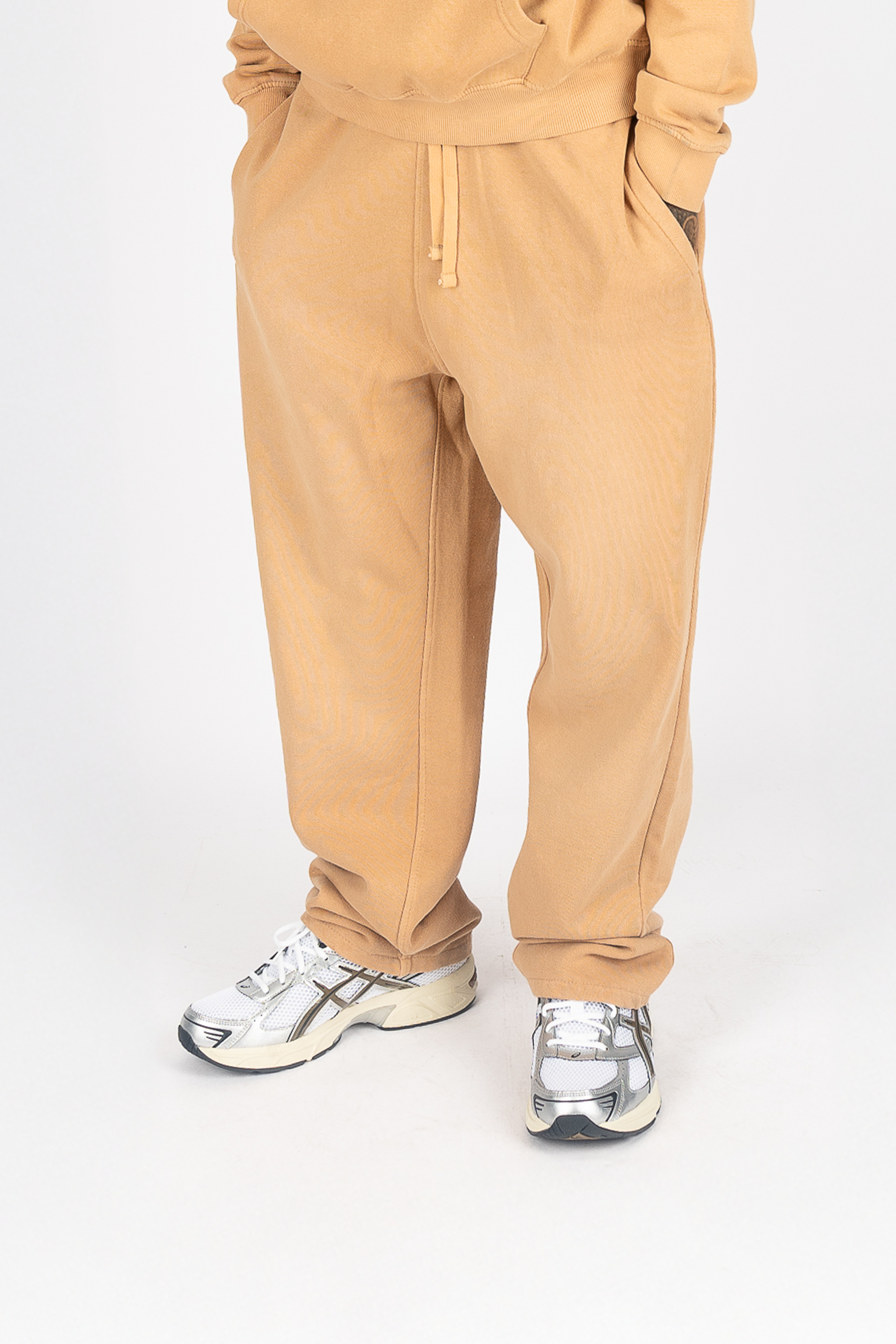 DEFECTIVE Rebel Minds Sun-Dried Sweatpants